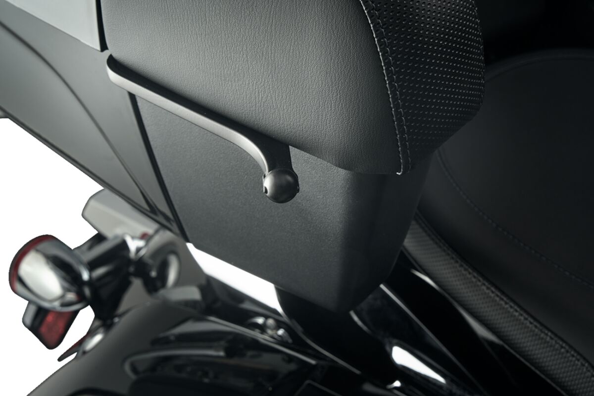MOUNT DRINK HOLDER PASSENGER I