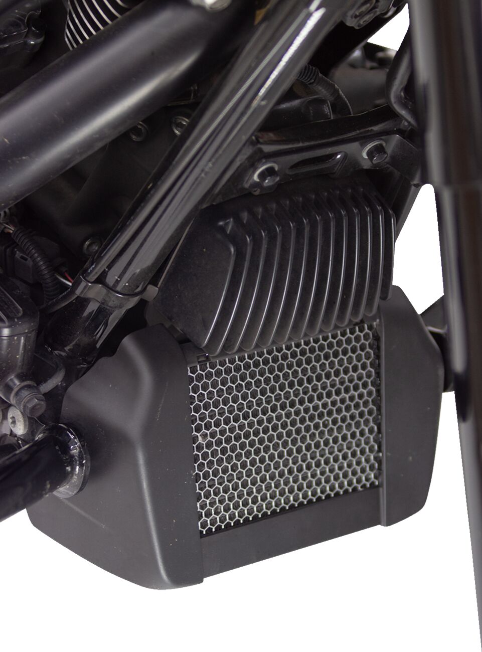 2017+ TOURING - OIL COOLER RAD