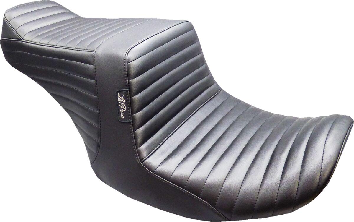 SEAT TAILWHIP UPFRONT PLEATED