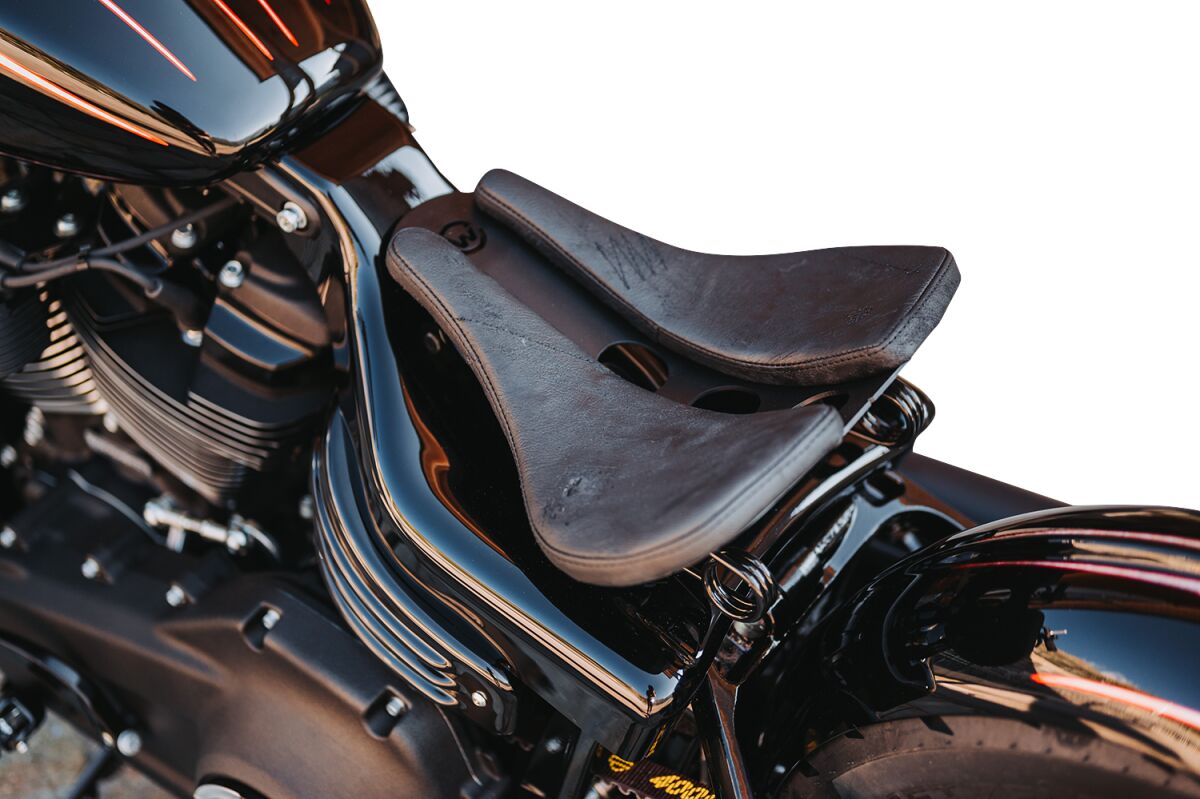 SEAT SPRING OLD SCHOOL