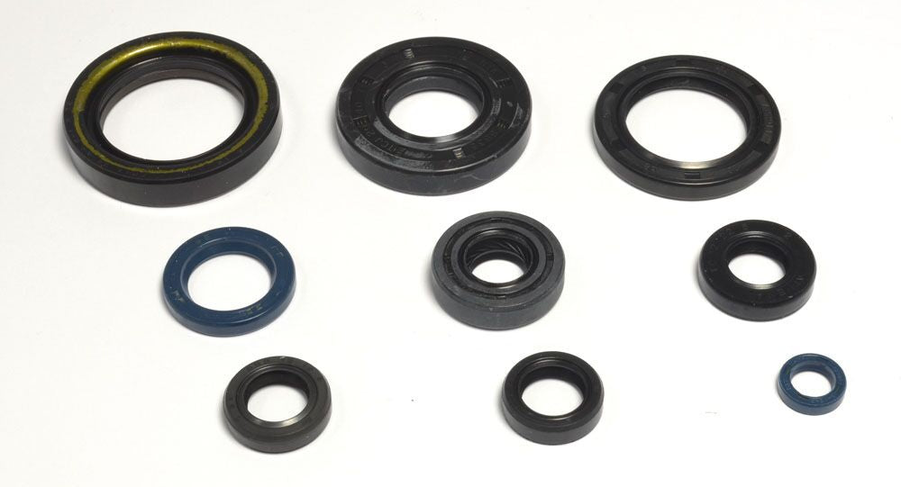 ENGINE OIL SEALS KIT