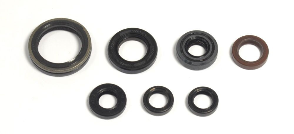 ENGINE OIL SEALS KIT