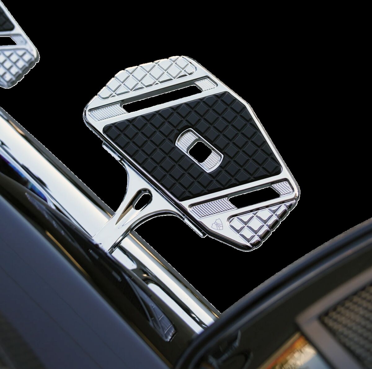 MOUNT PASSENGER FLOORBOARD FOR