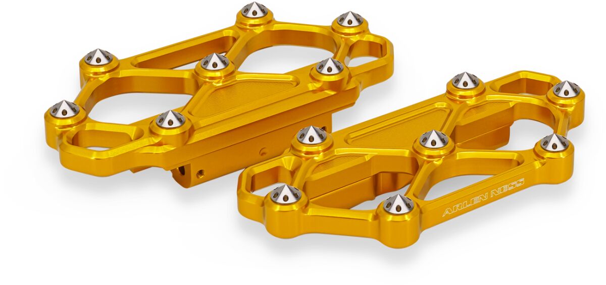 FLOORBOARD REAR - FLT 99-UP -