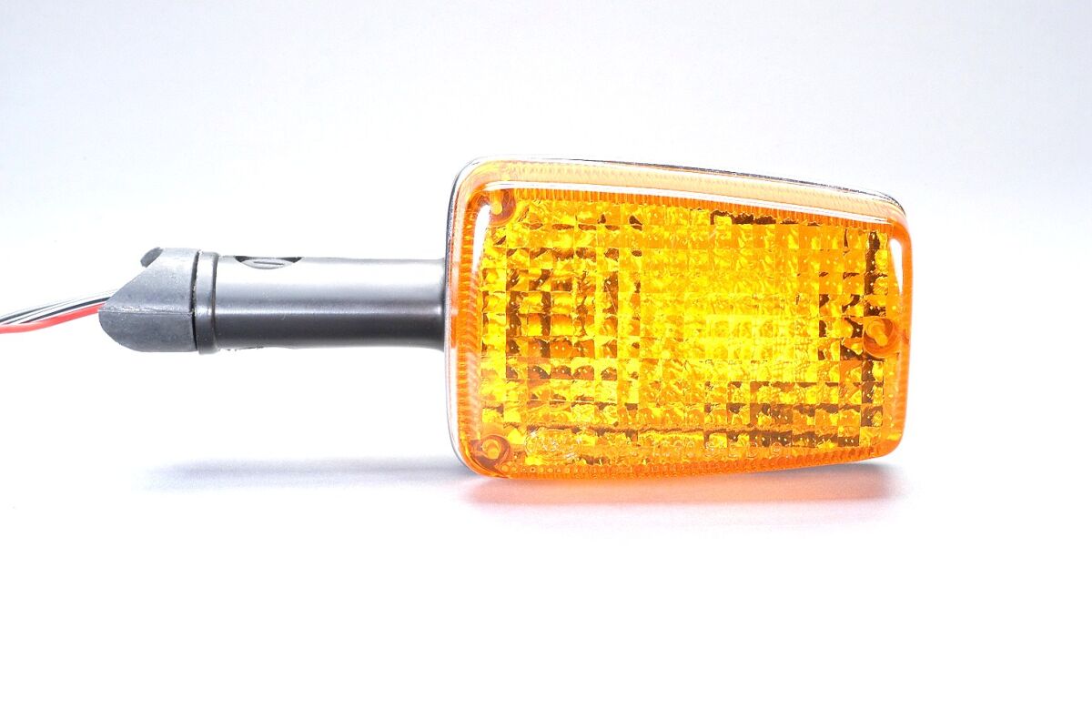 TURN SIGNAL AMBER HO F