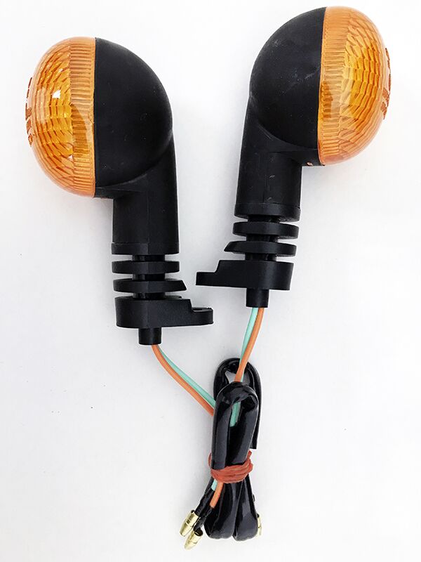 TURN SIGNAL AMBER YA FR/RR