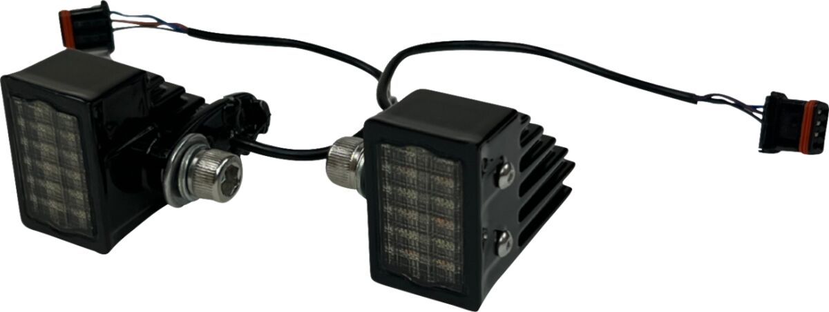 ECE LOW RIDER ST PERF. LED FR.