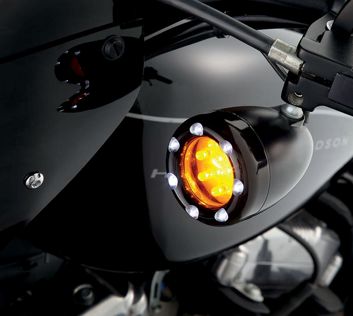 LIGHT OE AM LED BLK WH