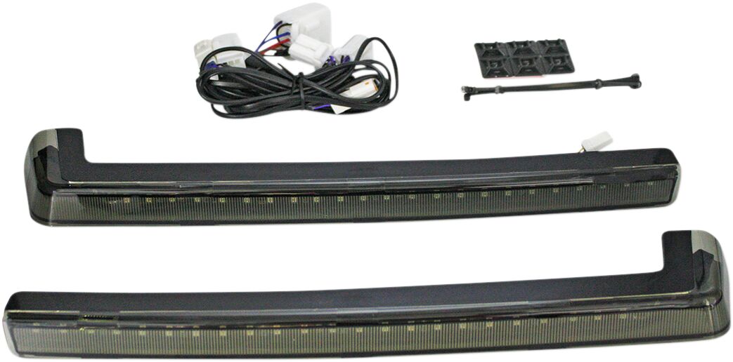 LIGHT RBT ARM 06-13 SMK