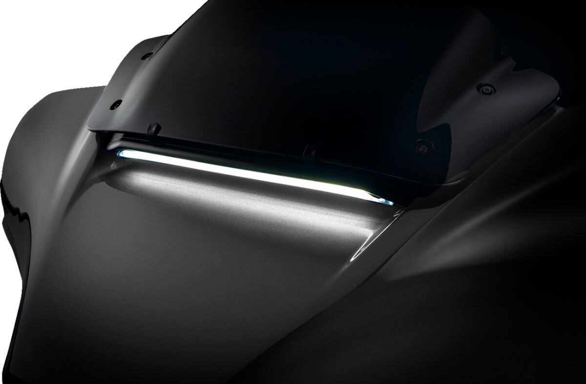 LIGHT FAIRING VENT WITH T-SIGN