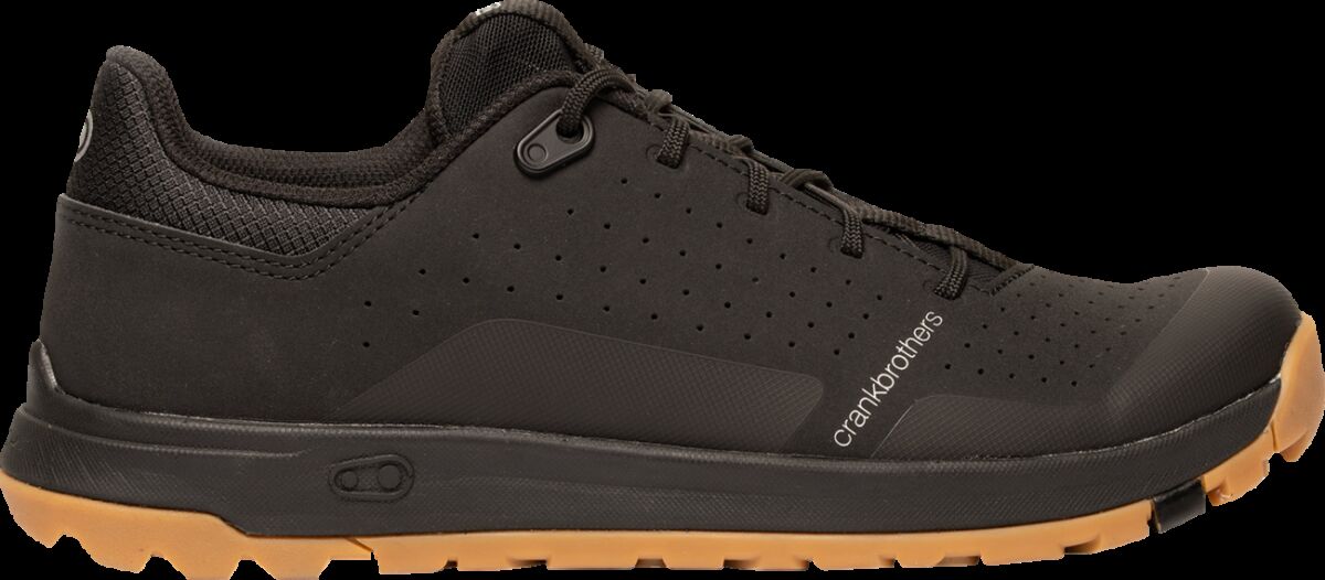 STAMP TRAIL LACE BK 47