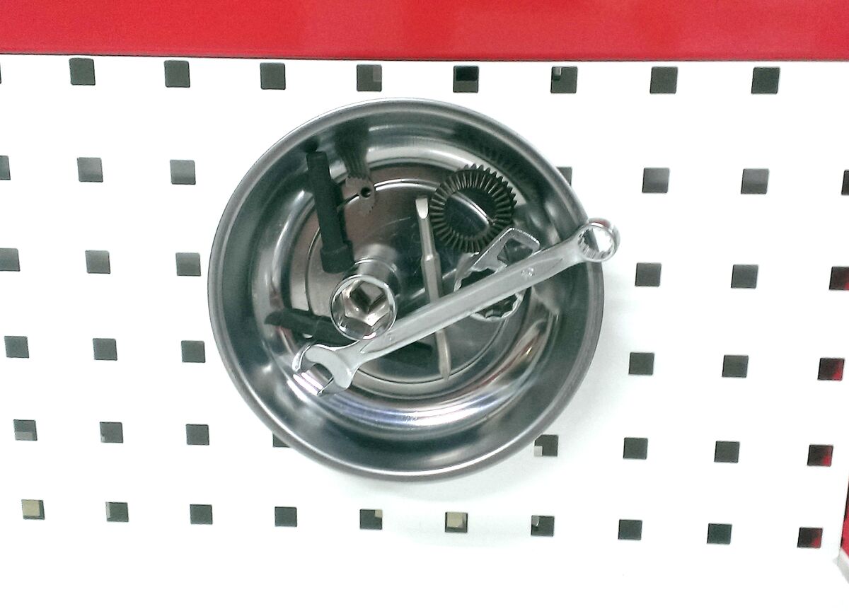 CIRCULAR MAGNETIC TRAY