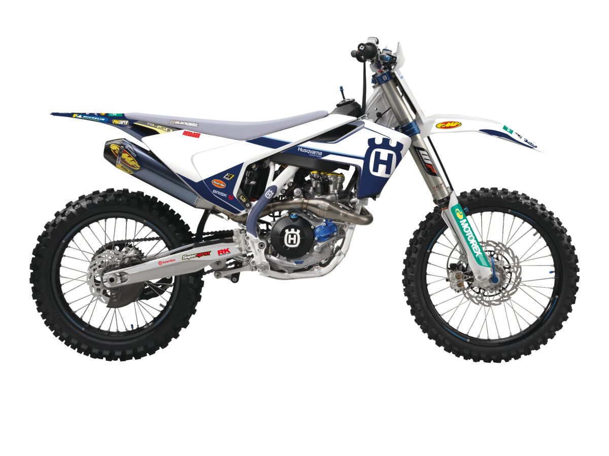 GRAPHIC KIT REP HUSKY FACT